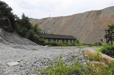 河北涞源14死洪灾被指人祸 村民担心被尾矿活埋
