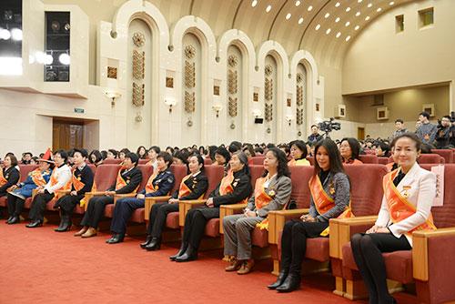 �����ԣ��ҵ������ǰ�������Ů��ʵ�����ǵ�����