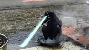 ����ƣ�ͼ�ʻ��ײ���������Ӱ��䶥���ƿ�����������·���