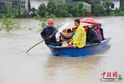 台风尼伯特9日登陆福建 今年首个海浪红警发布