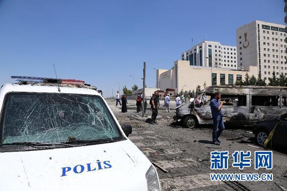 土耳其逮捕约6000名涉及未遂政变军人及法官