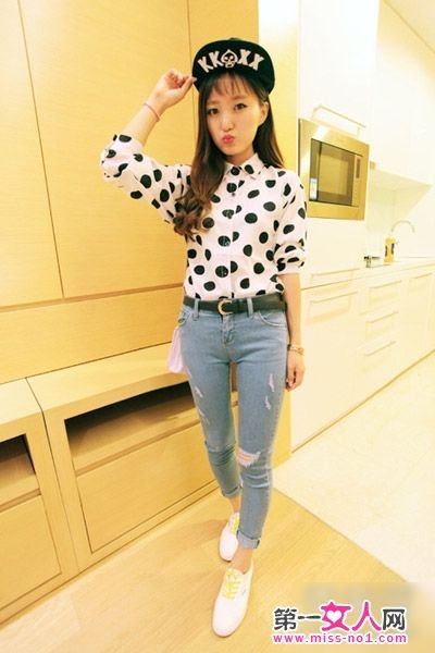 服饰:秋装新款衬衫 配裙配裤都有魅力