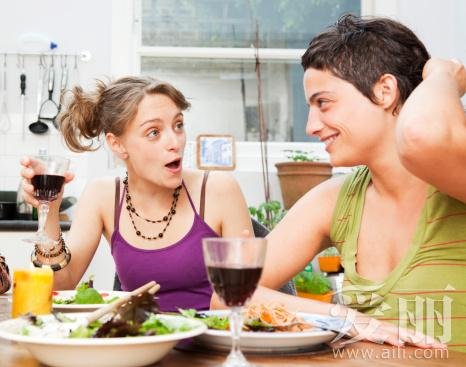 晚上不吃饭可以减肥吗完整版晚上不吃饭可以减