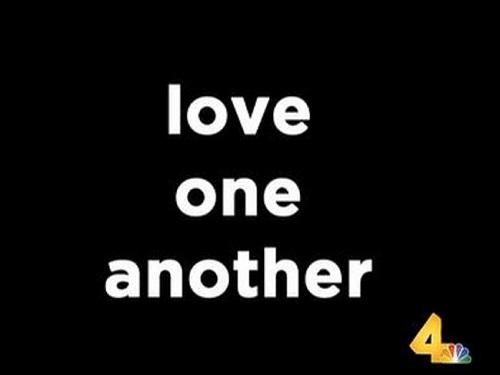 ѩ򡤰ͳµĵӹֻкڵװӢĵʣlove one another(˴మ)ȫ㲥˾