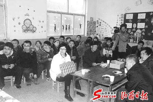 收入证明_宏经以收入和就业