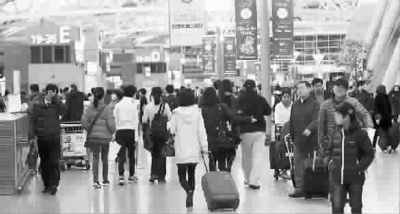 韩国开始4天春节假期 逾6成韩国人加入春运大军