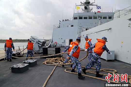 长白山舰起航 参加中泰海军陆战队联合训练