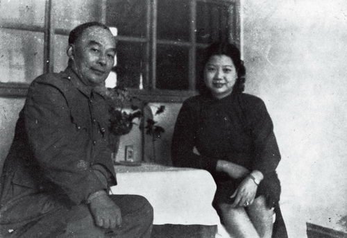 熊向晖思想左倾