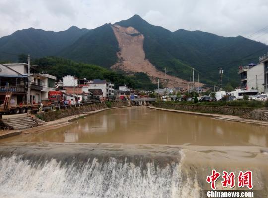 浙江省遂昌县北界镇苏村村.奚金燕 摄