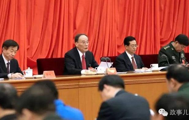 “一把手”头上悬着哪“两把剑”?