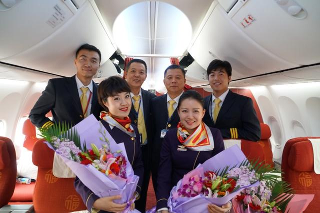 扬子江航空正式开启航空客运旅程