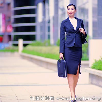 养生:职场上班族七个办公室提神醒脑<em>操</em>(图)_新