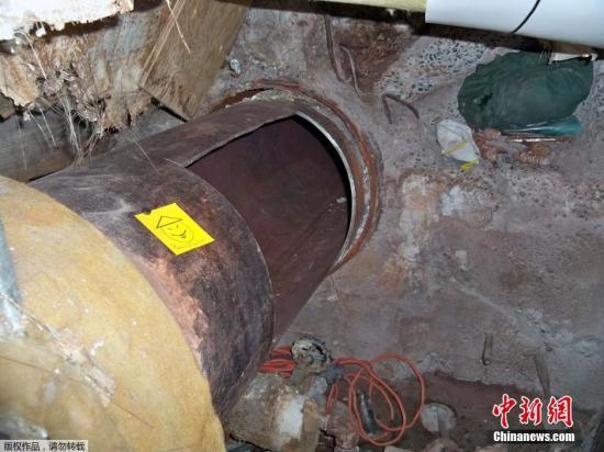 纽约悬赏10万美元通缉两名越狱犯 女狱工被疑同谋