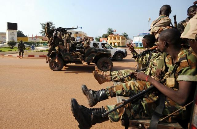 中非共和国发生新一轮武装冲突 已致近百人丧生