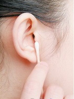 耳屎是宝 揭秘掏耳朵的4大误区