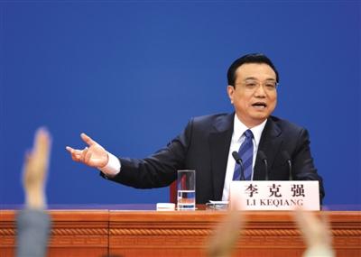 李克强：绝不能让无家可归因贫弃医等现象频发
