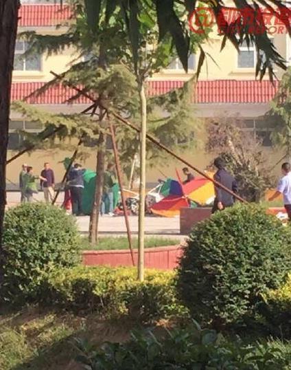 河南新乡观光飞机坠落3人死亡