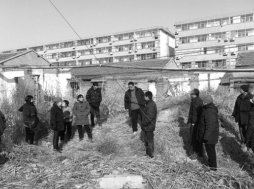 河北衡水回迁户打砸钉子户 称漂泊5年尝尽心酸