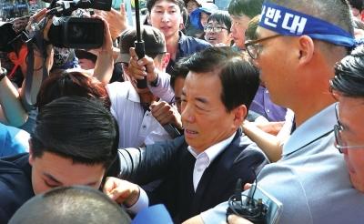 韩“萨德”部署地拟改在高尔夫球场 又招民众反对