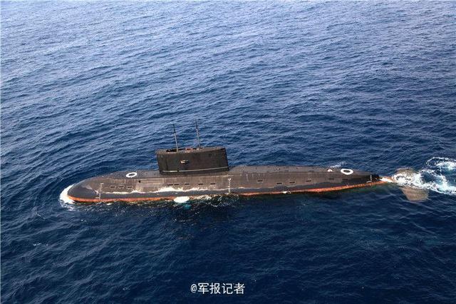 美威胁在南海部署水下航行器 或跟踪中国潜艇