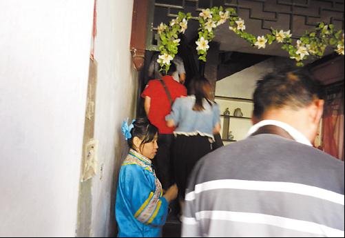 记者暗访：“一日游”恰似“一日愁”