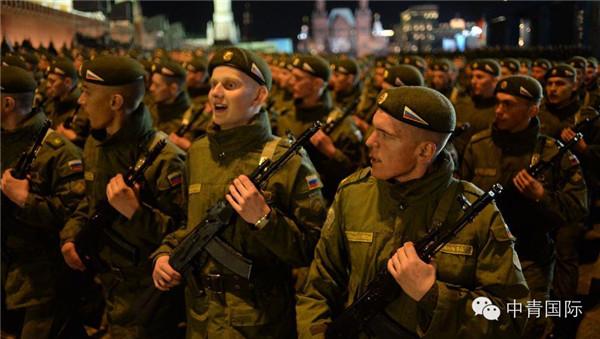 俄罗斯红场阅兵早知道:那些要走过红场的方队