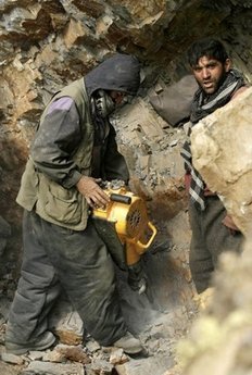 美军探明：阿富汗境内矿藏极丰富 堪称“聚宝盆”