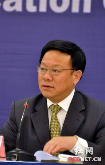 湖南省委宣传部副部长,"湖南精神"征集提炼活动领导小组副组长兼办公