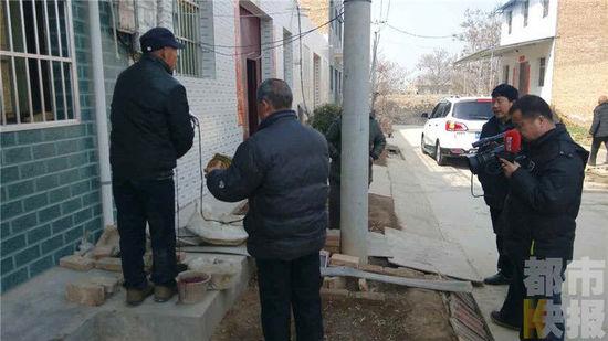 临潼代张杨村村民家中水井打出汽油。