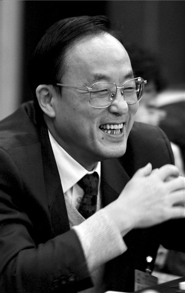 北京副市长刘敬民：推居住证制度服务流动人口