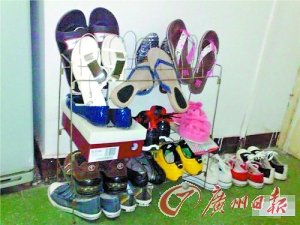 央视女记者晒网购图片被人肉搜索出真实身份