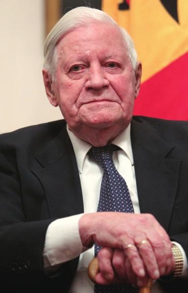 96岁德国前总理施密特逝世 是中国人民的老朋友