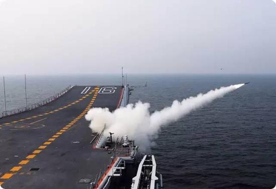 辽宁舰战斗力获新突破：舰载机回收时间缩短4/5