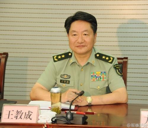 4名军官晋升上将军衔 今年晋升人数5年来最少
