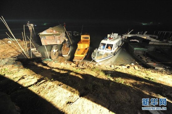 湖南沅江市两船相撞致9人遇难3人失踪