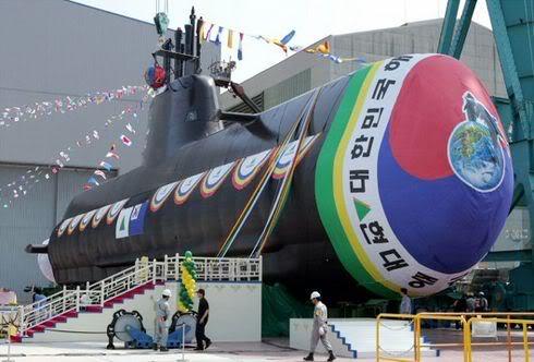 韩国第5艘214型潜艇下水 号称水下导弹基地