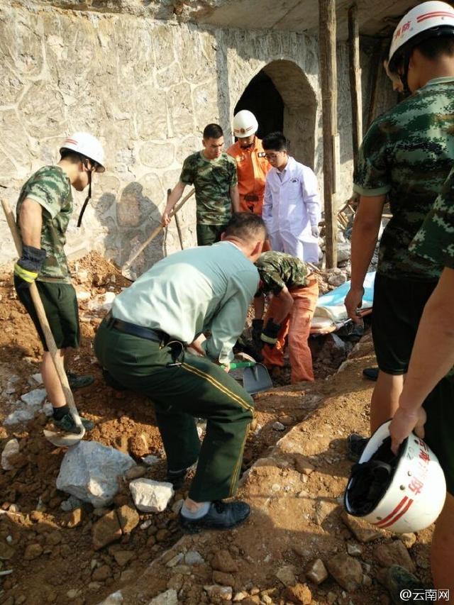 云南廣南縣一施工工地發(fā)生坍塌致3人遇難(圖)1