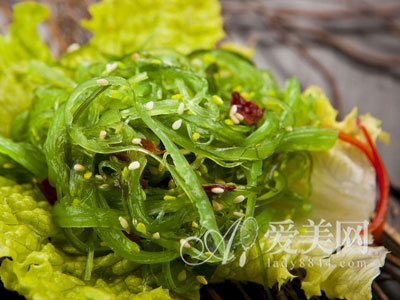 <em>女性</em>养生:<em>女人</em>经前乳房<em>胀痛怎么办</em>?_新闻_腾讯