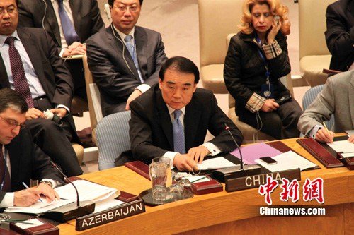 安理会决定向叙利亚派遣军事观察员先遣队