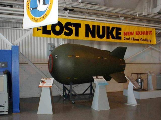 加拿大潜水员在海底发现一枚核弹 或为美国在冷战时期所遗失