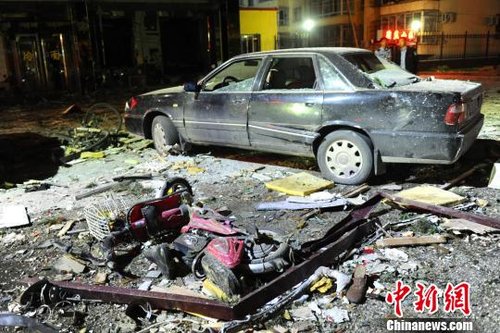 山西朔州饭店爆炸致3死 一消防战士牺牲(图)