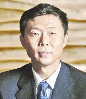 这6位曾被评为劳模的人缘何落马