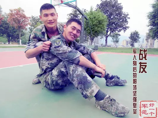 进来听“兵哥哥”给你讲讲军营的那些笑话