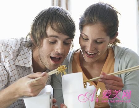 我性欲强,持久,而且天天都要,<em>女友满足不了</em>,好郁