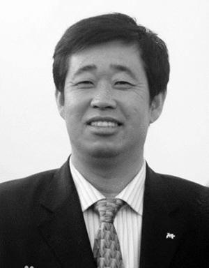 辽宁辽东学院副院长吕继臣上班时被带走(图)