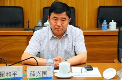 这6位曾被评为劳模的人缘何落马