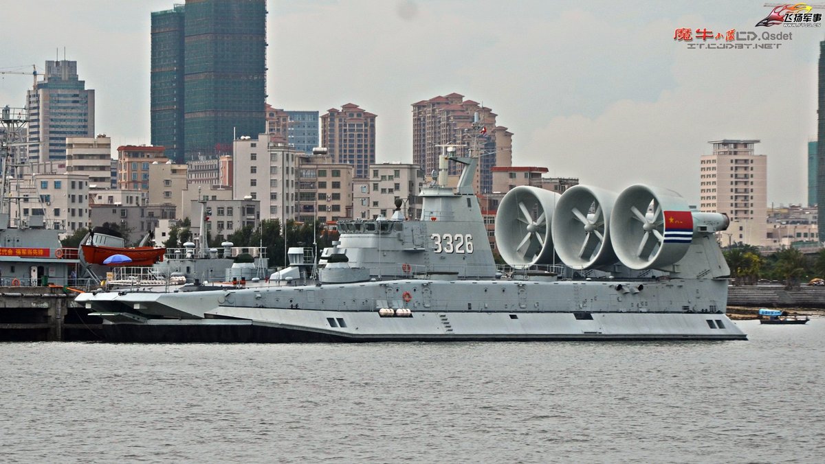 中国海军大批气垫船云集军港 - AcFun弹幕视频