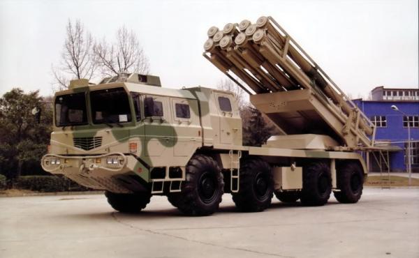 俄龙卷风-s型火箭炮通过验收 可发射多款火箭弹