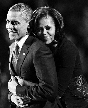奥巴马胜选演讲：老婆，我比以前更爱你