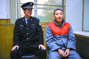京城大盗从18岁偷到44岁 狱中写自传曝案底(图)